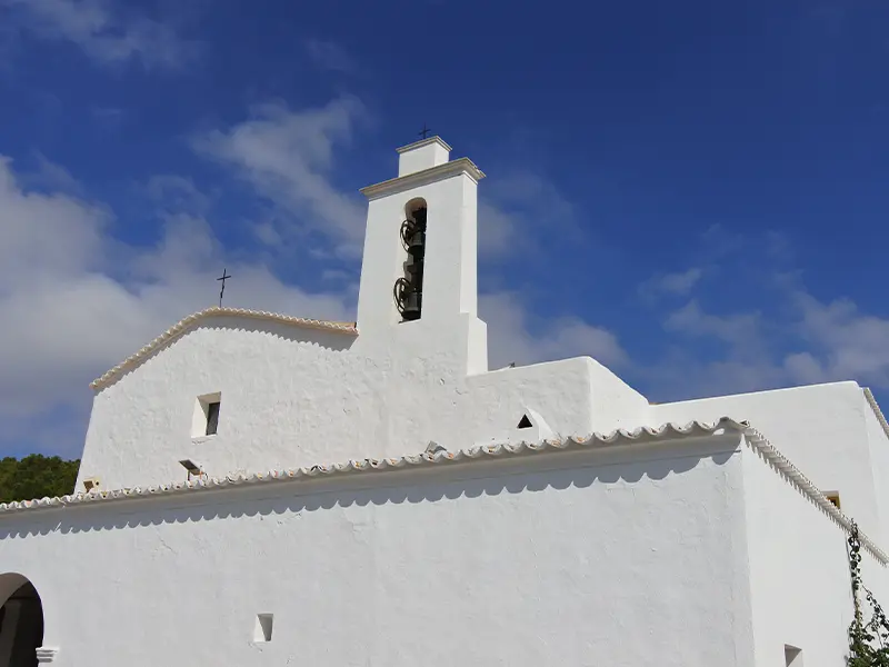Vista da igreja de Sant Mateu d'Albarca